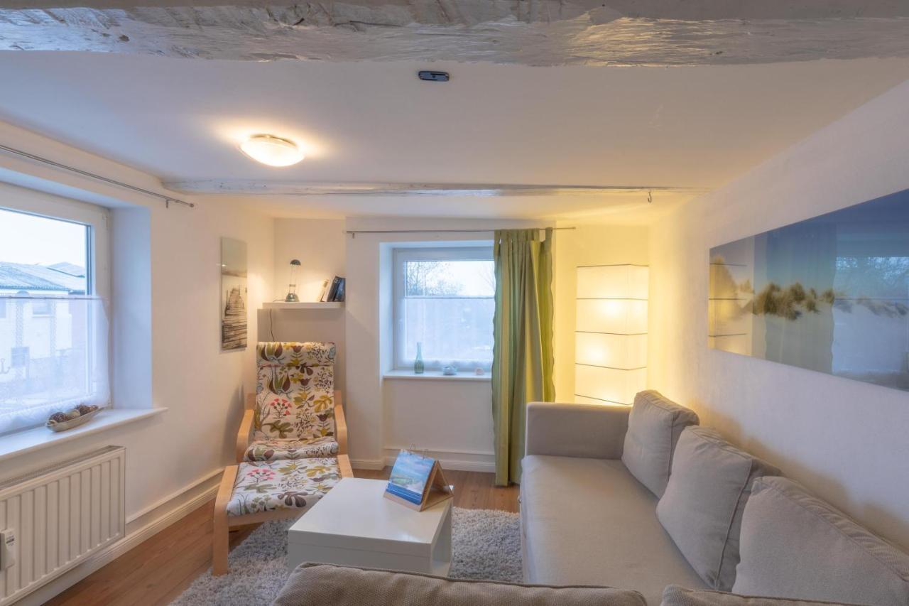 Apartmenthaus Toenning Kleine Kajuete Exteriör bild