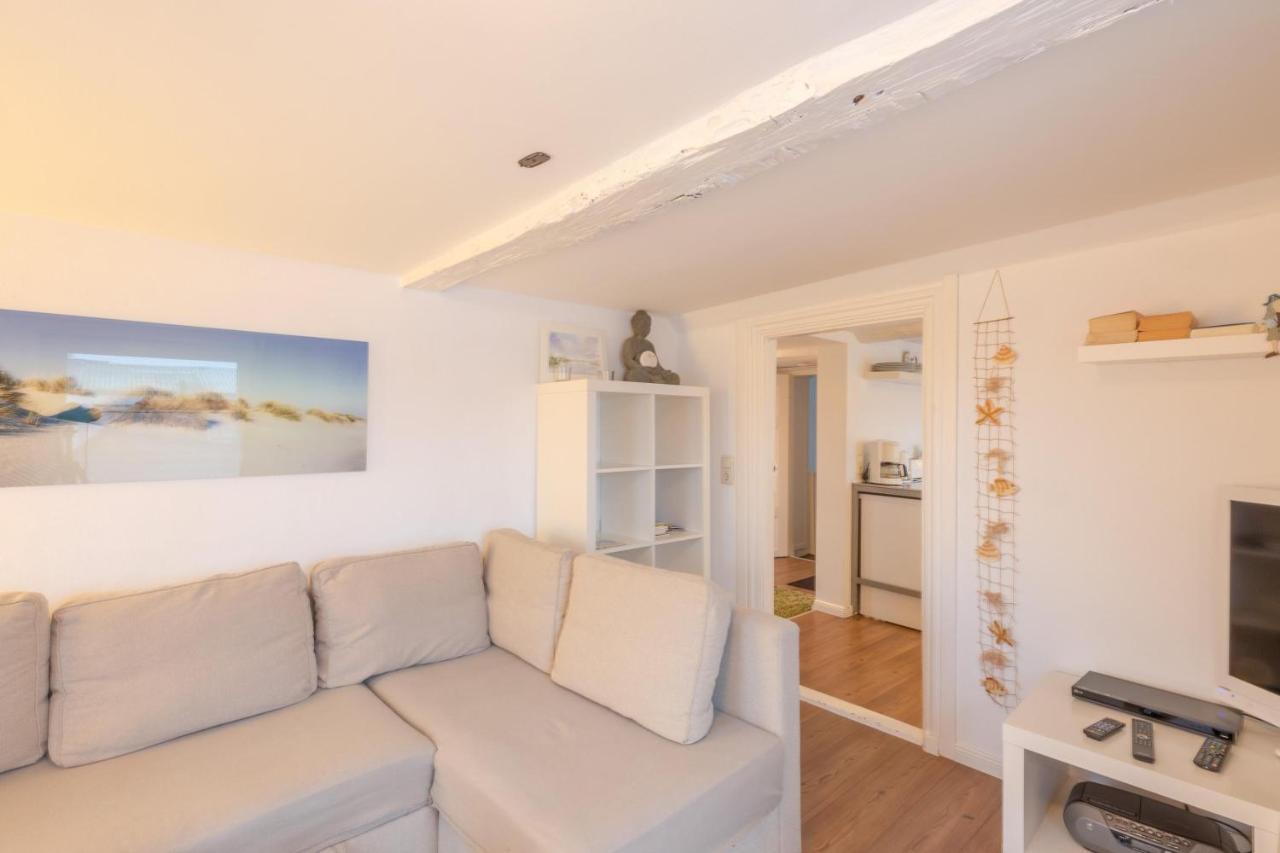 Apartmenthaus Toenning Kleine Kajuete Exteriör bild